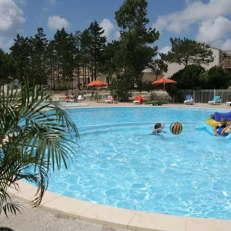 Appartement Appartement 3 Etoiles - Piscine - Ccbbcgf