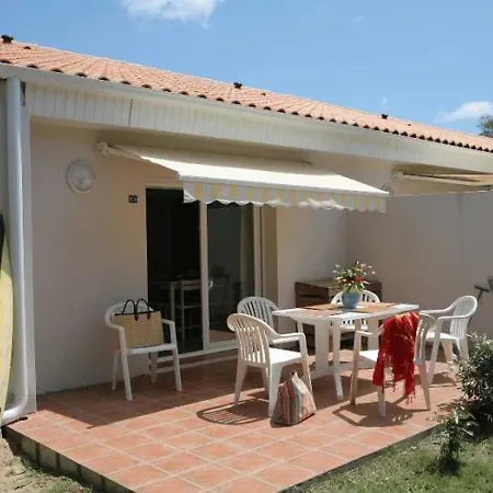 Appartement 3 Etoiles - Piscine - Ccbbcgf