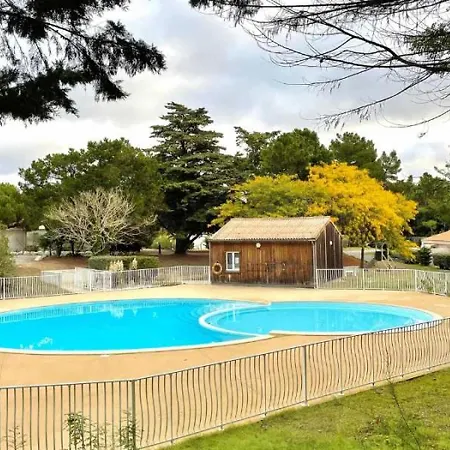 Appartement 3 Etoiles - Piscine - Ccbbcgf דירה *